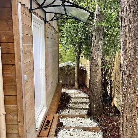 La Maison Cachee Vila